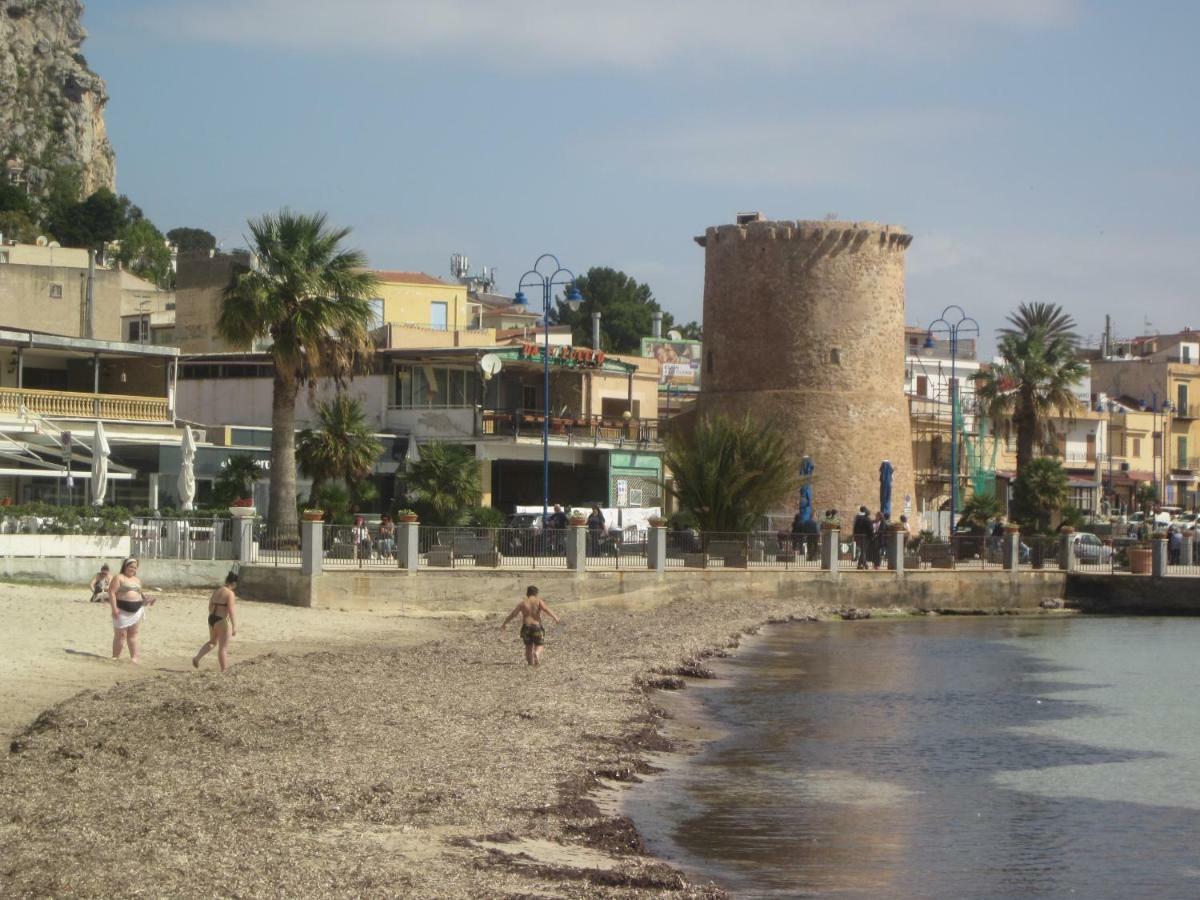 Mondello Beach Holyday Палермо Екстер'єр фото