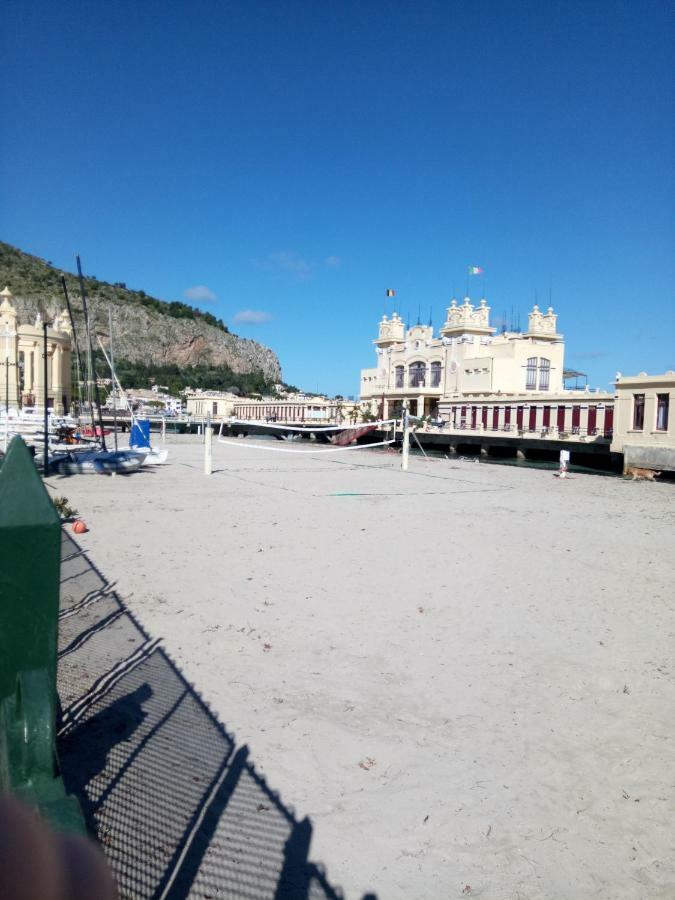 Mondello Beach Holyday Палермо Екстер'єр фото